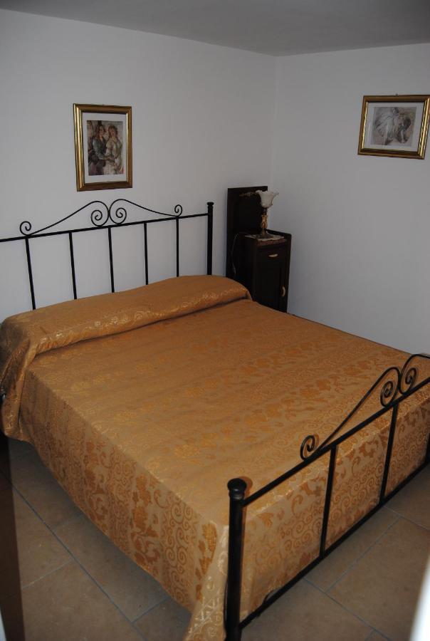 B & B Palazzo Maestro & Corte Maestro Rooms Gallipoli Exterior photo