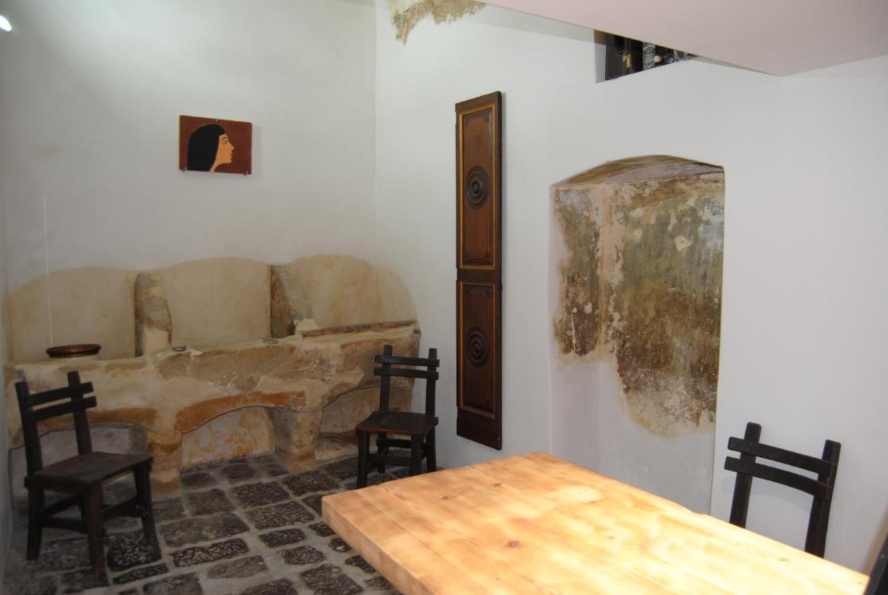 B & B Palazzo Maestro & Corte Maestro Rooms Gallipoli Exterior photo